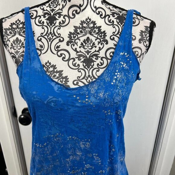 Guess blue tank top with metallic silver and rhinestone embellishments - Picture 2 of 9